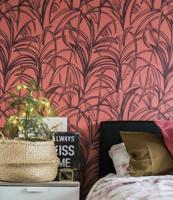 Behang Palmleaves Rol Bordeaux