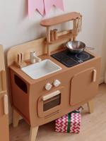 Houten design keukentje karamel