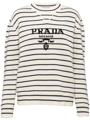 Prada pull en cachemire rayé à logo intarsia - Blanc