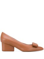 Ferragamo escarpins en cuir Viva - Marron