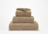 Abyss & Habidecor Abyss & Habidecor Super Pile Handdoek 60x110 711 taupe