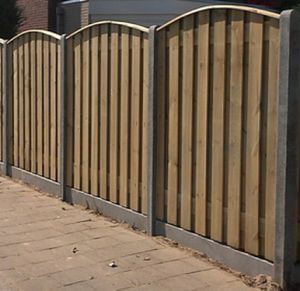 Hout beton schutting per complete set 200x190cm 21pl. toog