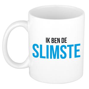 Cadeau koffie/thee mok - blauw - de slimste - 300 ml - keramiek