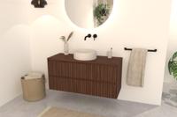Walnuss-Badmöbel Nila 120 cm - Riffel-Front mit Softclose-Schubladen