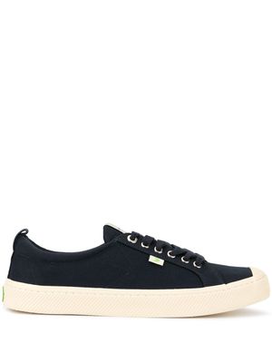 Cariuma baskets OCA Low - Bleu