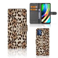 Motorola Moto G9 Plus | Telefoonhoesje | Met pasjeshouder | Leopard