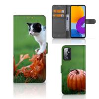 Samsung Galaxy M52 | Telefoonhoesje | Met pasjeshouder | Kitten