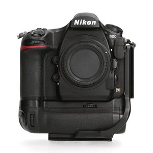 Nikon Nikon D850 + MB-D18 - 152.723 kliks - Incl. Btw