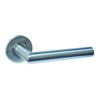 Deurkruk Q 01 op rozet verdekt ø52x6mm rvs Deurkruk Q 01 op rozet verdekt ø52x6mm rvs
