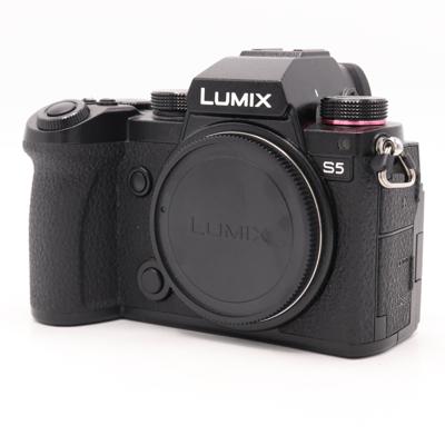 Panasonic Lumix DC-S5 body occasion