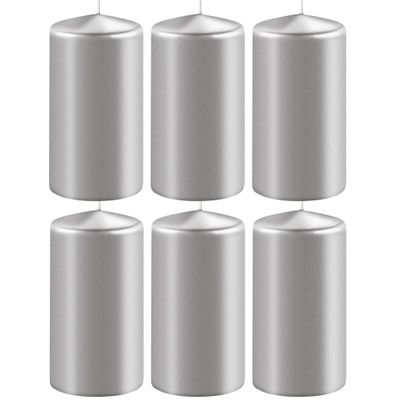 6x Metallic zilveren cilinderkaarsen/stompkaarsen 6 x 15 cm 58 branduren