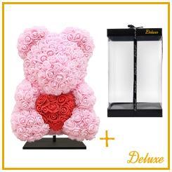 Beer DELUXE op standaard 40cm - lichtroze foam met rood hart - in luxe cadeauverpakking 40 cm