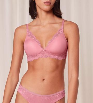 BH Amourette Charm TP - Zonder Beugel Roze - Kanten beugelloze bh voorgevormd