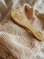 Disney® Simba houten haarborstel voor baby's bruin