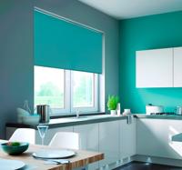 Turquoise rolgordijn keuken tinten