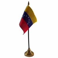 Vlag Venezuela tafelvlaggetje - 10 x 15 cm - met gouden standaard - Hoogte 27 cm