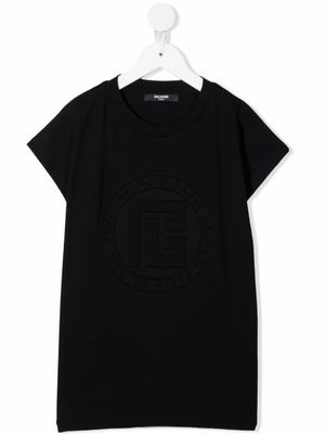 Balmain Kids robe à logo embossé - Noir