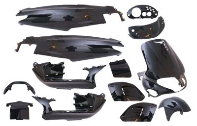 Plaatset 15-delig Edge voor Gilera Runner tot bouwjaar 08-2005 - metallic zwart Plaatset 15-delig Edge voor Gilera Runner tot bouwjaar 08-2005 - metallic zwart