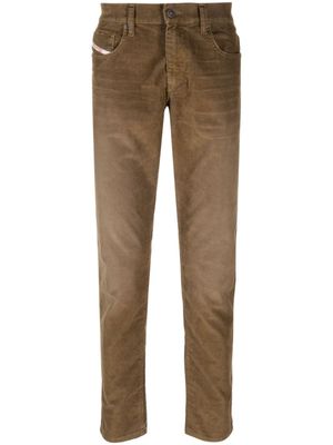 Diesel pantalon en velours côtelé à effet délavé - Marron