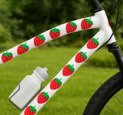 Fiets sticker aardbeienpatroon