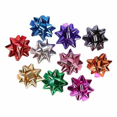 Cadeau strikjes - 30x stuks - metallic gekleurd - kado decoratie strikken