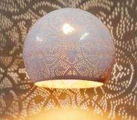 Hanglamp Ameera wit/goud bol - in 2 diameters verkrijgbaar