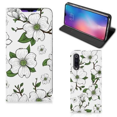 Xiaomi Mi 9 Smart Cover Dogwood Flowers Xiaomi Mi 9 Smart Cover Dogwood Flowers