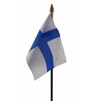 Finland - mini vlaggetje van 10 x 15 cm op stokje - Landen vlag - H27 cm