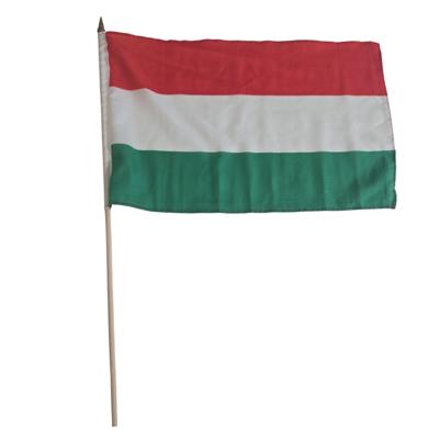 Luxe zwaaivlag/handvlag Hongarije 30 x 45 cm op stok