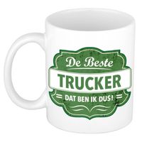 De beste trucker / vrachtwagenchauffeur cadeau mok / beker wit met groen embleem 300 ml - feest mokken - thumbnail