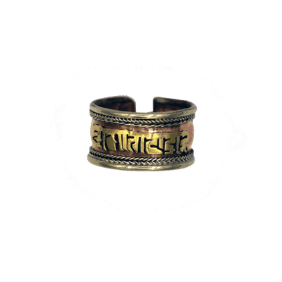Ring Tibet met Om Mani Pad Me Hum Verkoperd Witmetaal (1,3 cm)