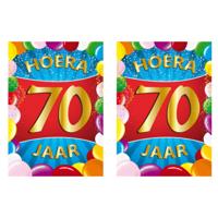 Verjaardag deurposter - 2x - 70 jaar - multi - 59 x 84 cm - leeftijd feestartikelen