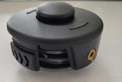 Batavia Draadspoel voor grastrimmer 2