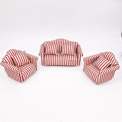 1:12 Mini Doll House meubilair decoratie gestreepte sofa model set (oranje rood goud)