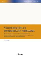 Verdelingsrecht en democratische rechtsstaat (Paperback)
