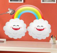 Sticker kinderkamer vrolijke wolken regenboog