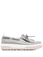Thom Browne chaussures bateau à languette signature - Gris