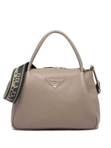 Prada grand sac cabas à plaque logo - Gris