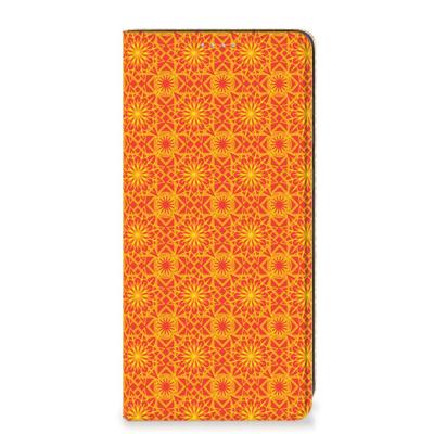 Samsung Galaxy A21s | Hoesje met Magneet | Batik Oranje Samsung Galaxy A21s | Hoesje met Magneet | Batik Oranje