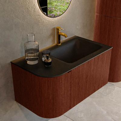 Badmeubel Mondiaz Kurve | 85 cm cm | Meubelkleur Ruby | Wastafelkleur Urban | Solid surface | Wasbak rechter zijde spoelbak | 1 kraangat