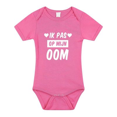 Ik pas op mijn oom cadeau baby rompertje roze voor meisjes