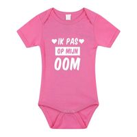 Ik pas op mijn oom cadeau baby rompertje roze voor meisjes