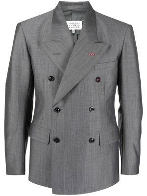 Maison Margiela blazer en mohair mélangé à boutonnière croisée - Gris Maison Margiela blazer en mohair mélangé à boutonnière croisée - Gris