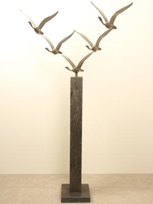 5 bronzen zwanen