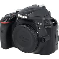Nikon D3400 body occasion