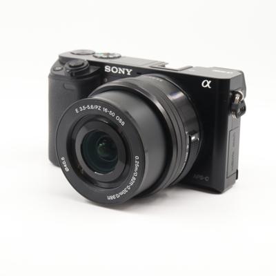 Sony A6000 + E 16-50mm F/3.5-5.6 PZ OSS occasion