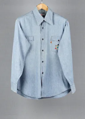 Levi&apos;s Light Blue vintage denim shirt in size L for Unisex