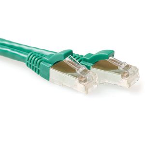 ACT Groene 25 meter LSZH SFTP CAT6A patchkabel snagless met RJ45 connectoren