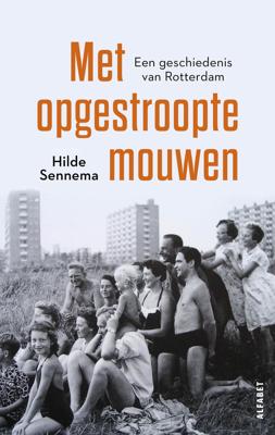 Met opgestroopte mouwen (Paperback)