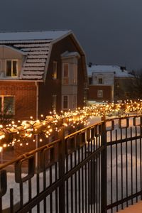 Konstsmide 3869-530 Lichtkettingsysteem Buiten werkt op het lichtnet Aantal lampen 800 LED Meerkleurig Verlichte lengte: 17.58 m Frosted